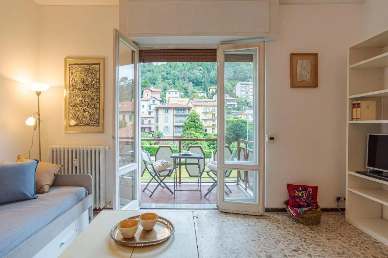 Lovely & Quiet Apartment - With Balcony & Parking Como